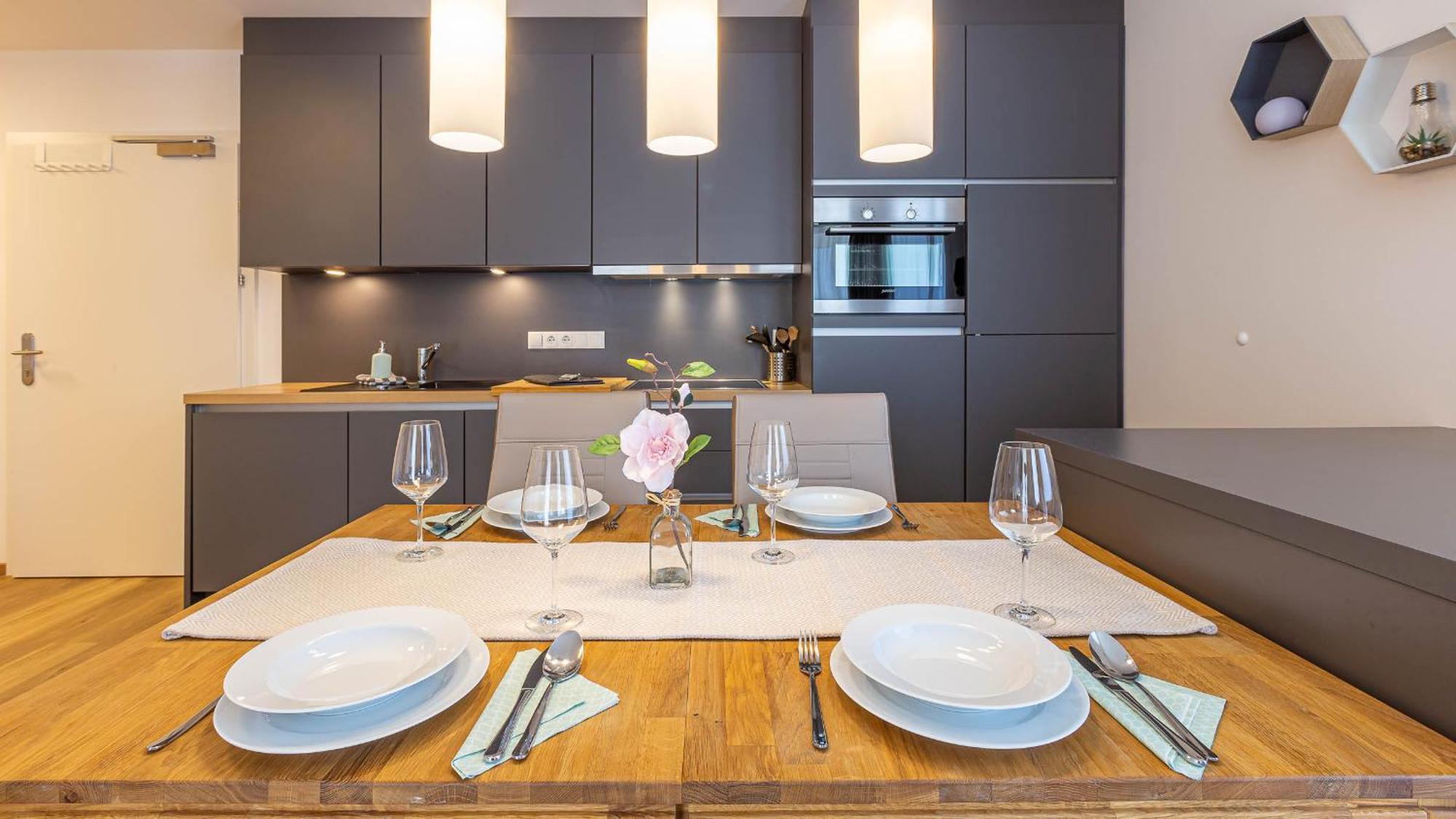 Grimming Lodge By Keyone Tauplitz Bagian luar foto